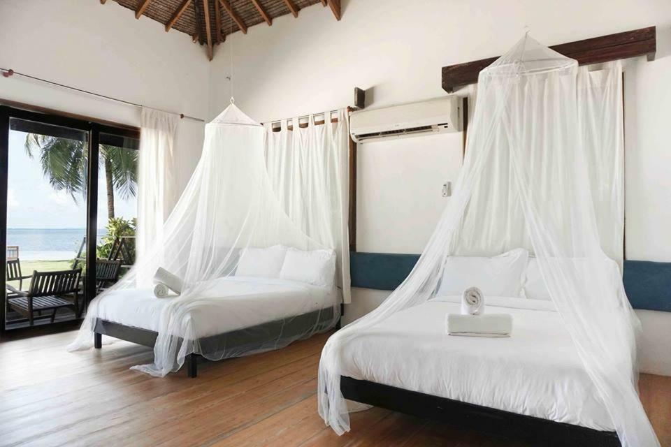 Bayud Boutique Resort General Luna  Buitenkant foto